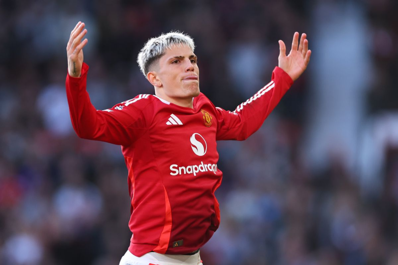 Chelsea Tăng Tốc Đàm Phán Mua Alejandro Garnacho từ Manchester United