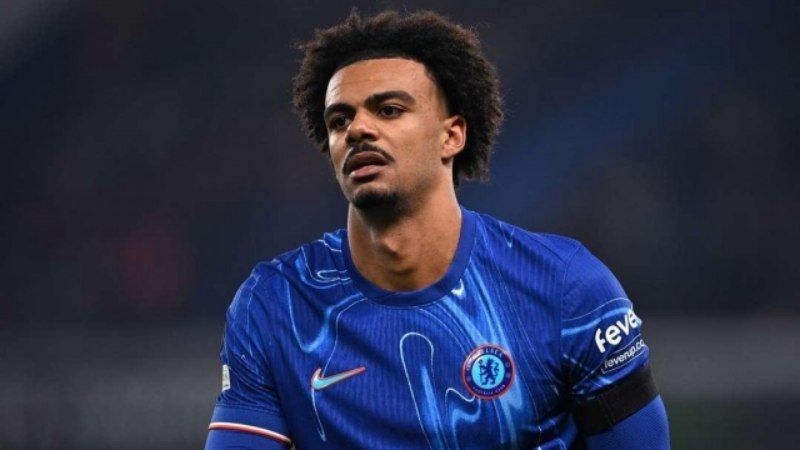 Kỷ lục chi tiêu của Premier League